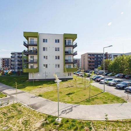 Gorgeous Home At Prima Universitatii أرادايا المظهر الخارجي الصورة